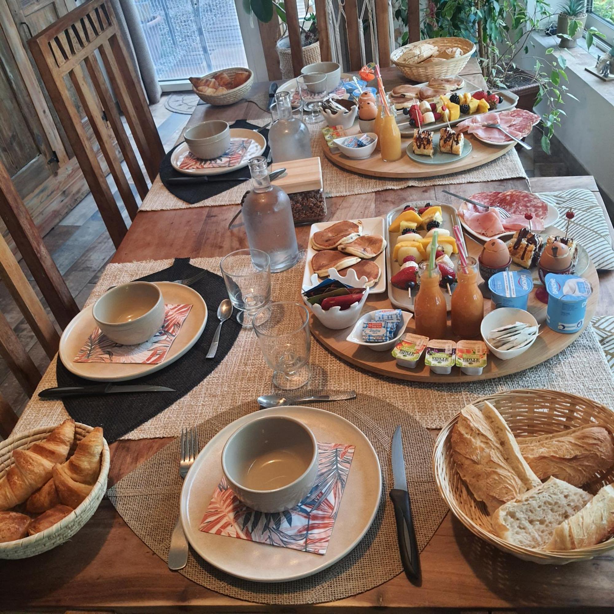 Bed and Breakfast La Lyalis Aiguines Exterior foto